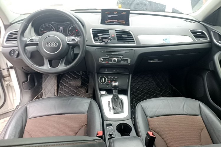 Audi Q3 2018 #11 Audi Q3 2018 car image #11