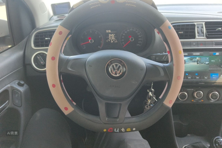 Volkswagen Polo 2018 car image #12