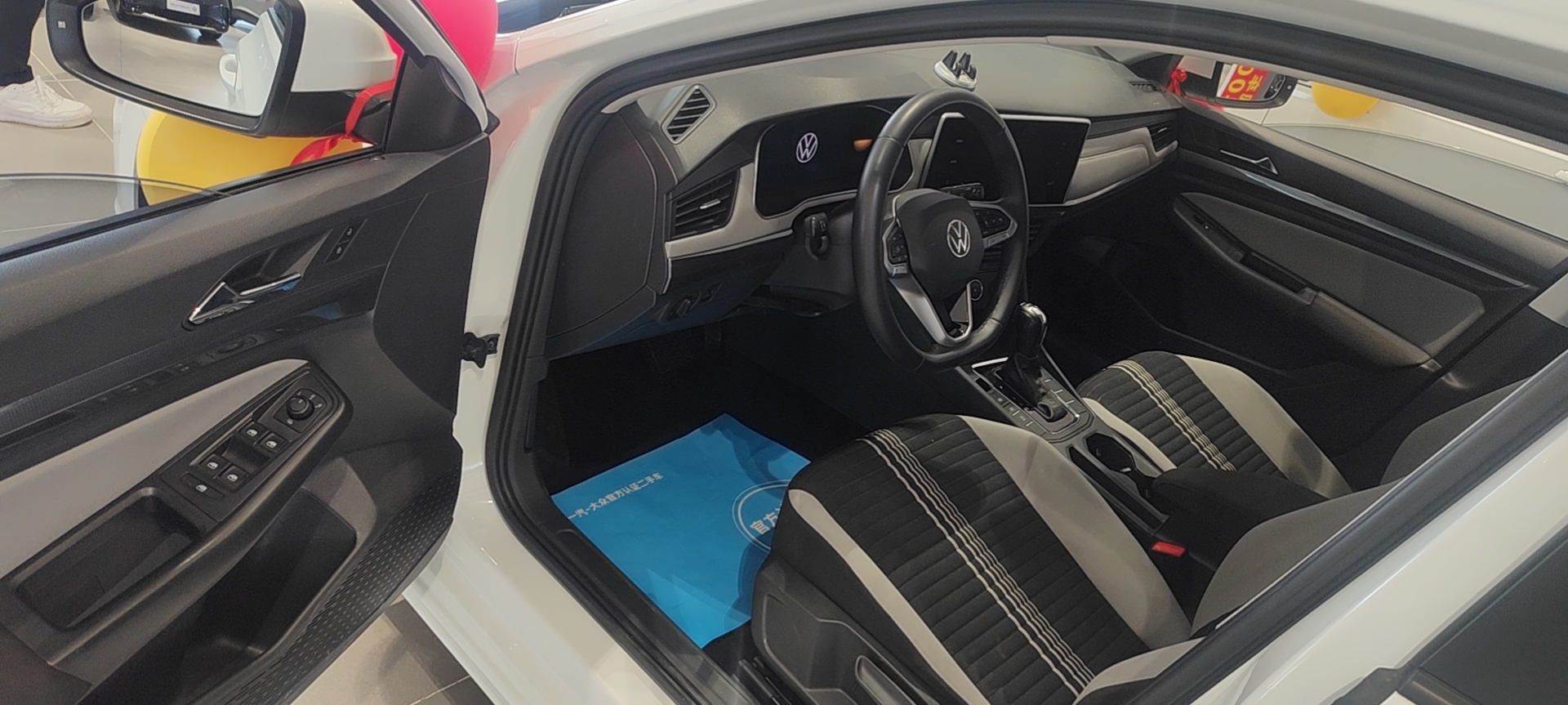 Volkswagen Bora 2023 изображение автомобиля #4