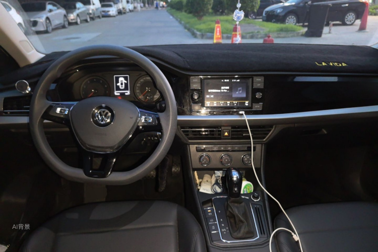 Volkswagen Lavida 2019 car image #11