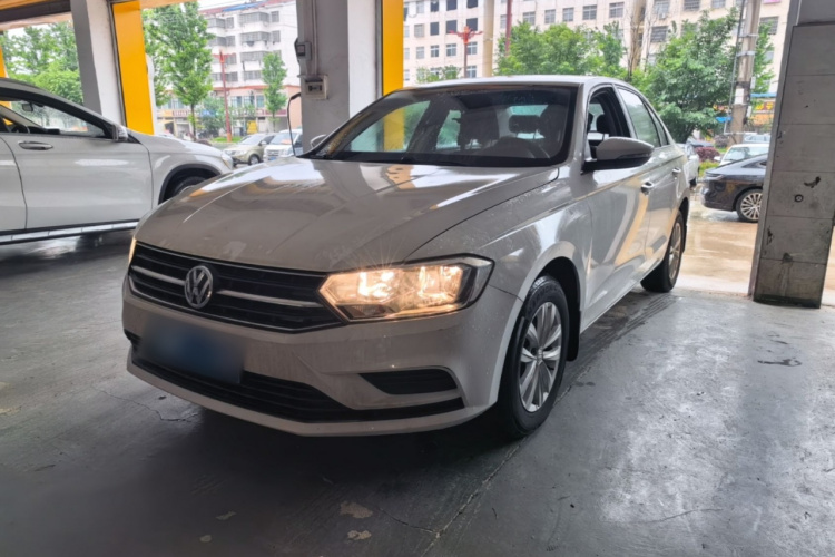 Volkswagen Bora 2018 car image #2