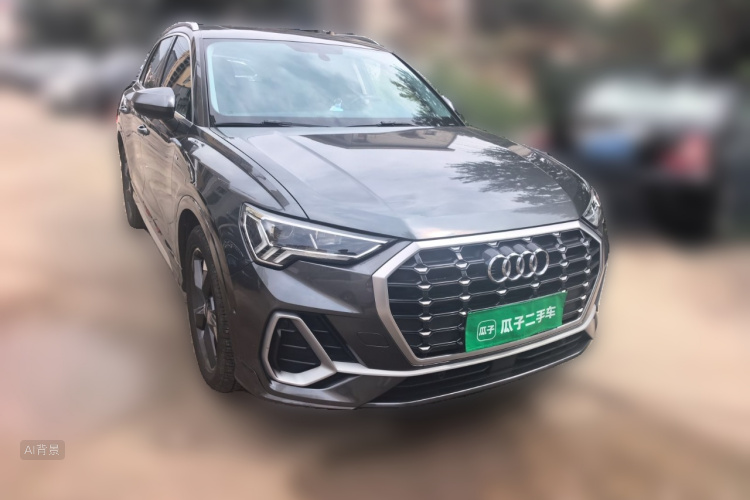 Audi Q3 2021 car image #4