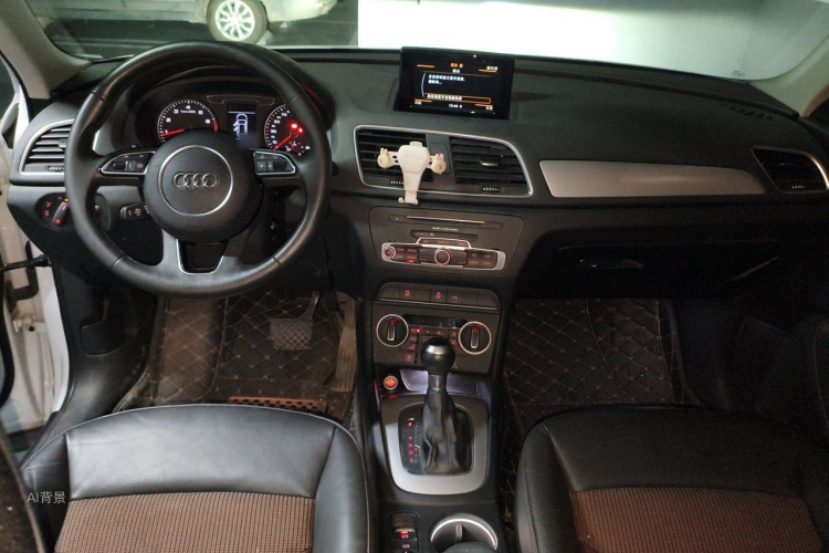 Audi Q3 2018 #11 Audi Q3 2018 car image #11