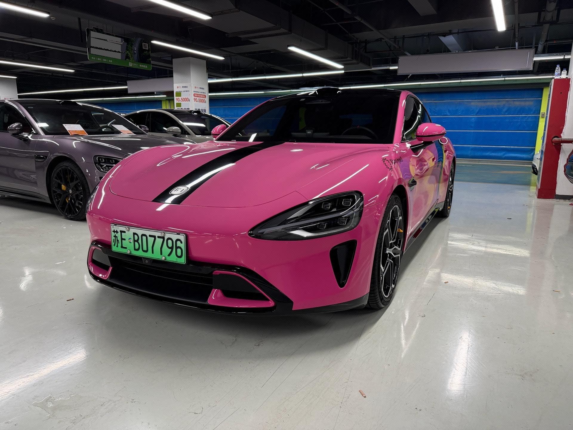 MI SU7 2024 car image 