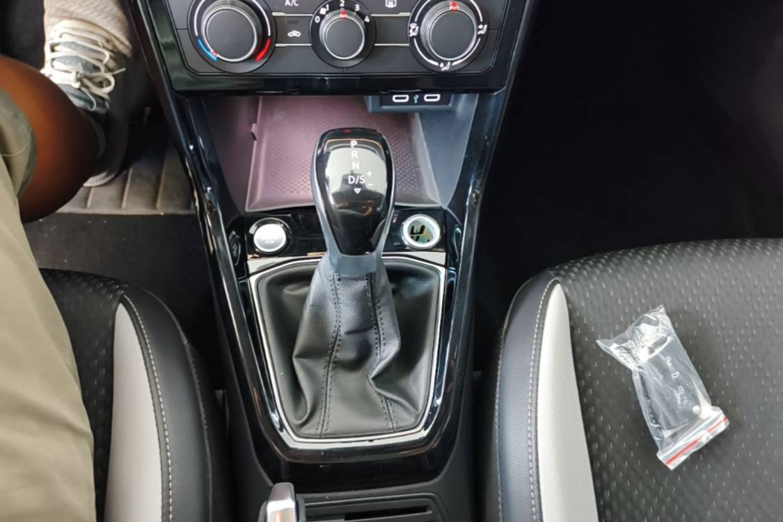 Volkswagen Tacqua 2024 immagine di auto #20