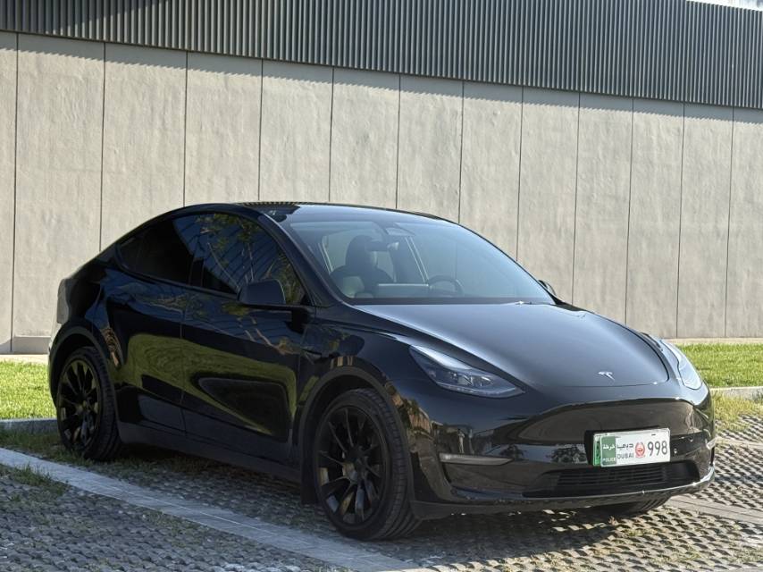 Tesla Model Y 2022 #6 Tesla Model Y 2022 car image #6