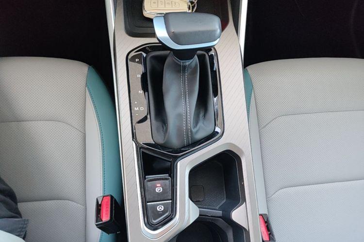 GEELY Emgrand 2023 car image #18