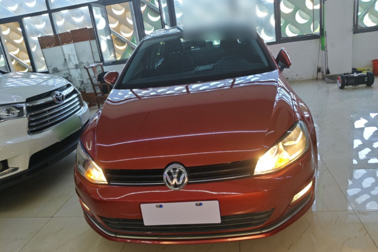 Volkswagen Golf 2015 car image #3