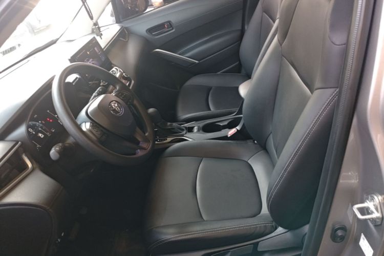 Toyota Corolla Cross 2024 immagine di auto #19