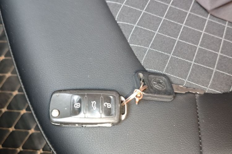 Skoda Rapid 2018 car image #9