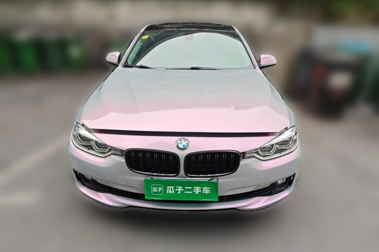 BMW 3 Series 2018 car image #3