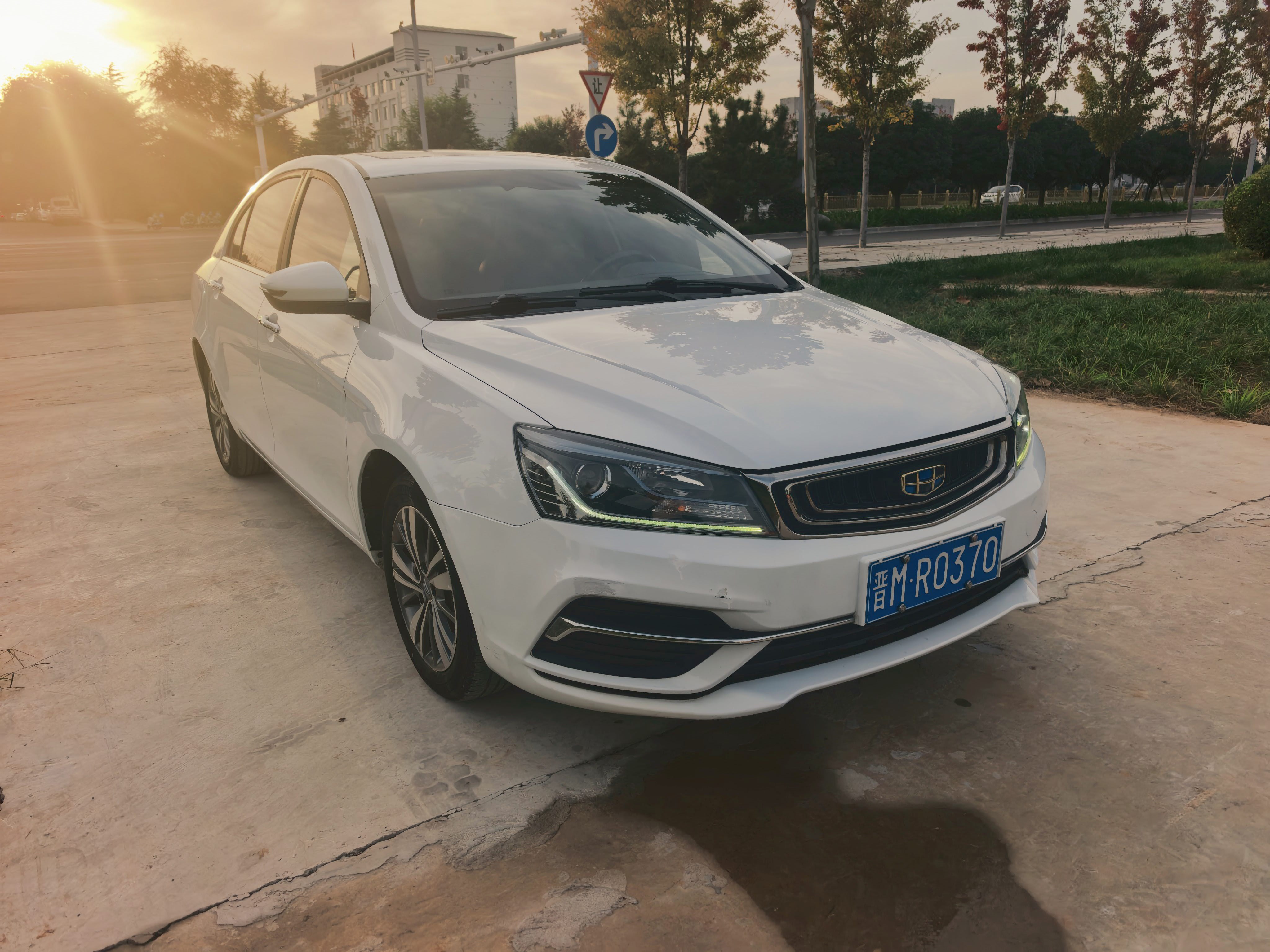 GEELY Emgrand 2018 #6 GEELY Emgrand 2018 car image #6