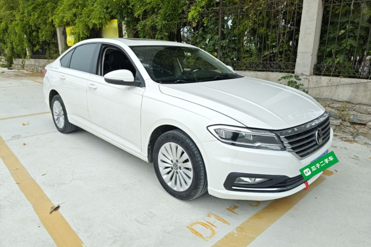 Volkswagen Lavida 2020 car image #4