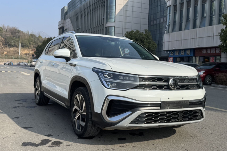 Volkswagen Tharu 2023 immagine di auto #4