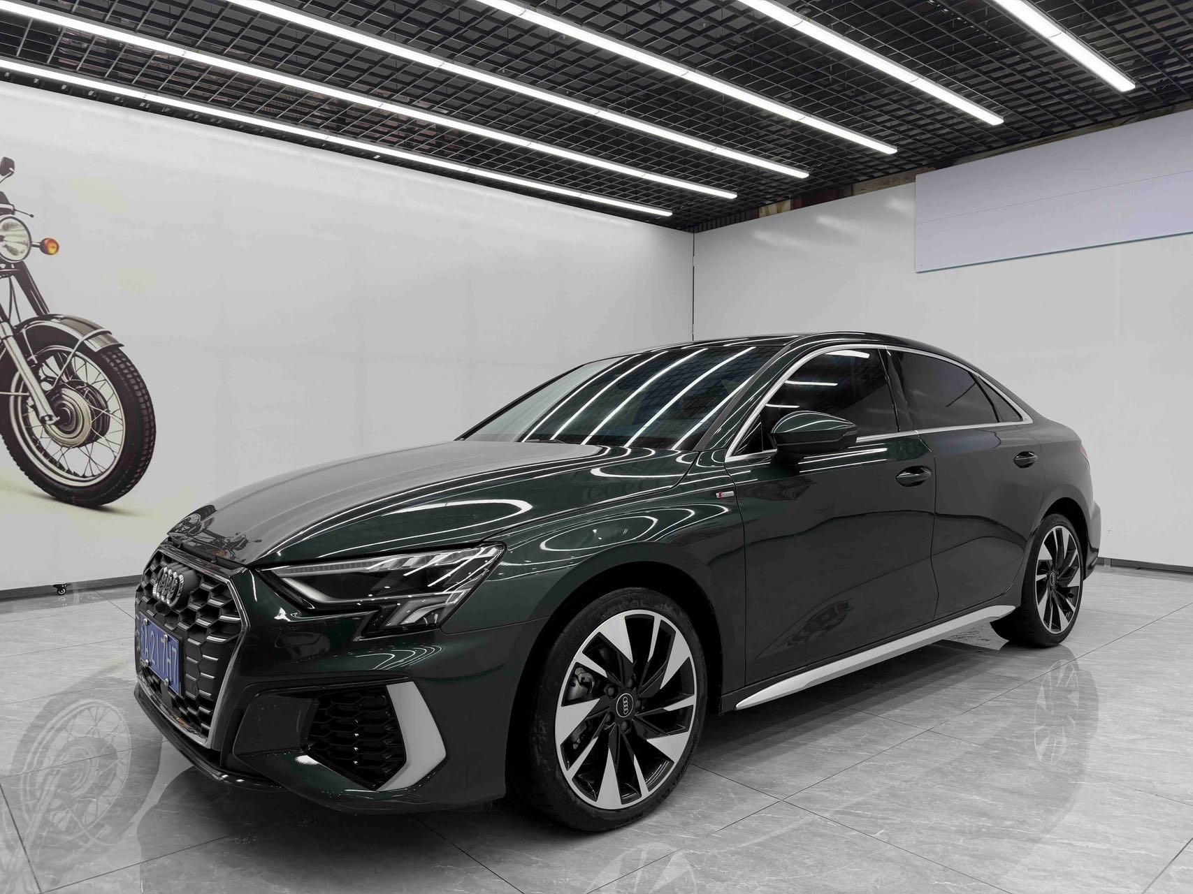 2022 2022 car image
