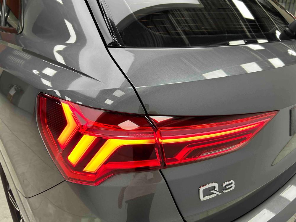 Audi Q3 2022 #9 Audi Q3 2022 car image #9