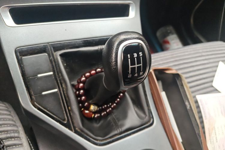 GEELY Emgrand 2020 #16 GEELY Emgrand 2020 car image #16
