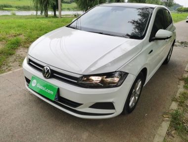 Volkswagen Polo 2023 car image 