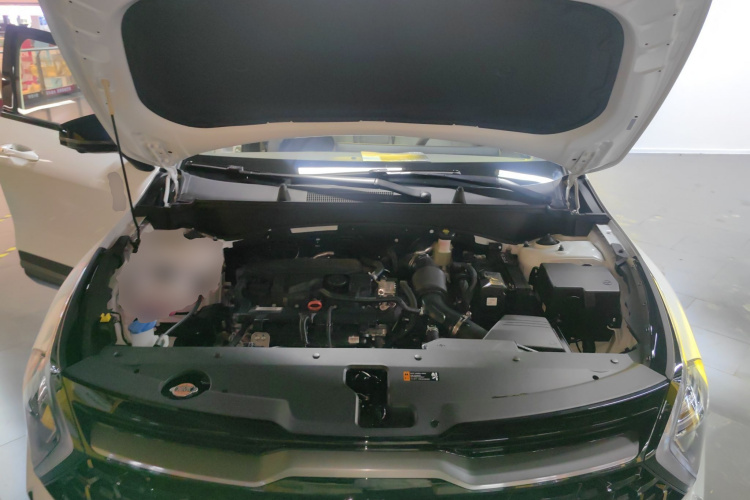 起亚 狮铂拓界 2025 汽车图片 #22