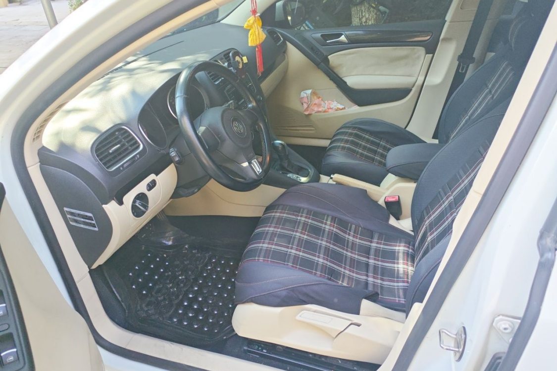 Volkswagen Golf 2014 car image #18