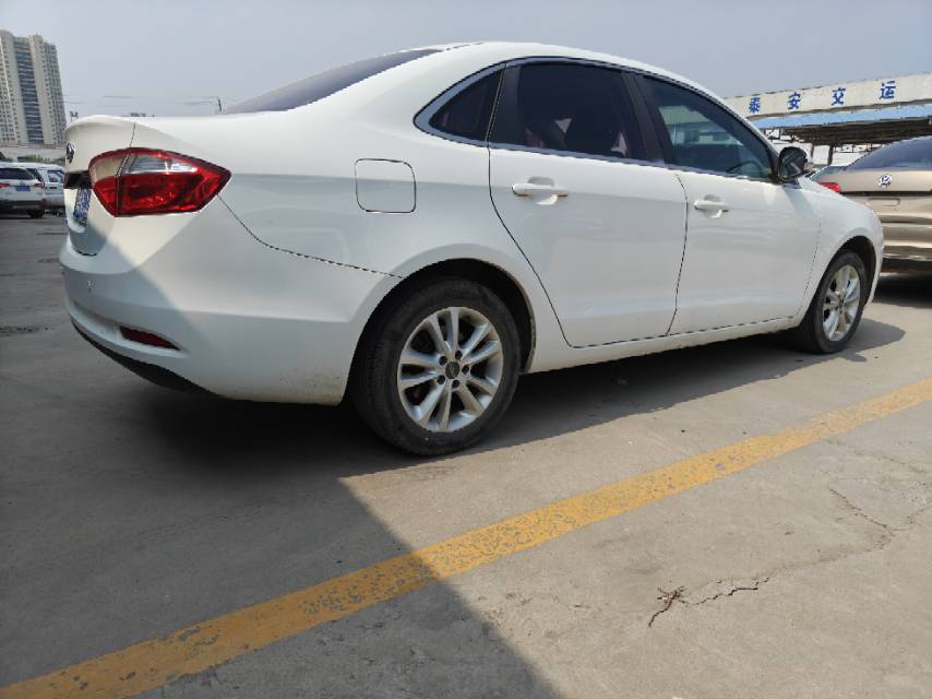 Chery Arrizo 7 2015 car image #8