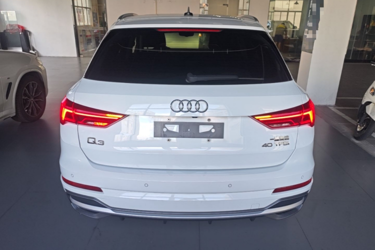 Audi Q3 2021 #6 Audi Q3 2021 car image #6