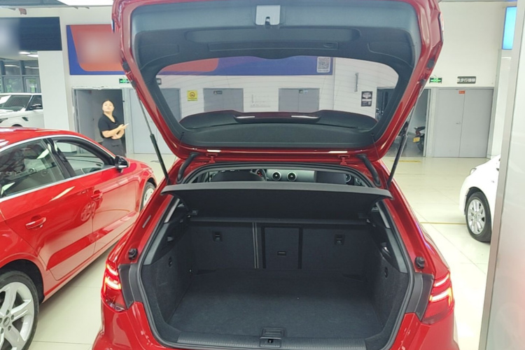 Audi A3 2019 immagine di auto #19