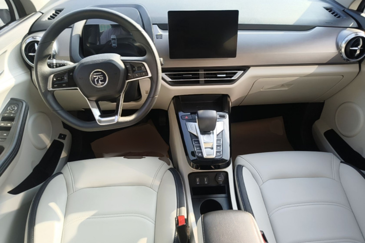 BYD Yuan Pro 2021 immagine di auto #11
