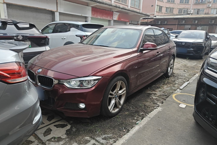 BMW 3 Series 2018 car image #2