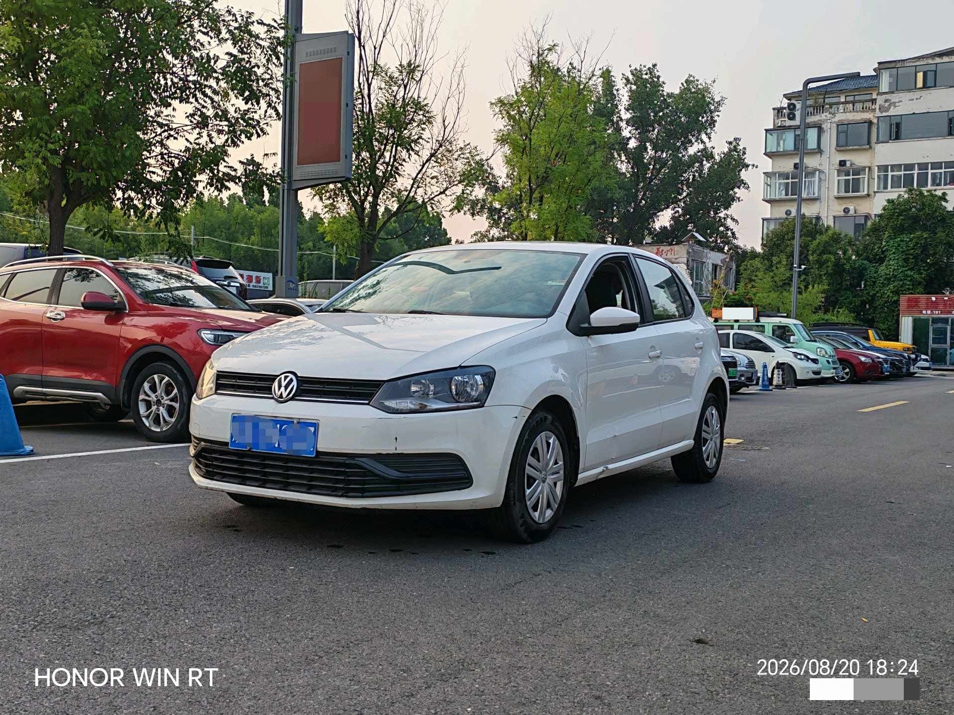 Volkswagen Polo 2016 Volkswagen Polo 2016 car image