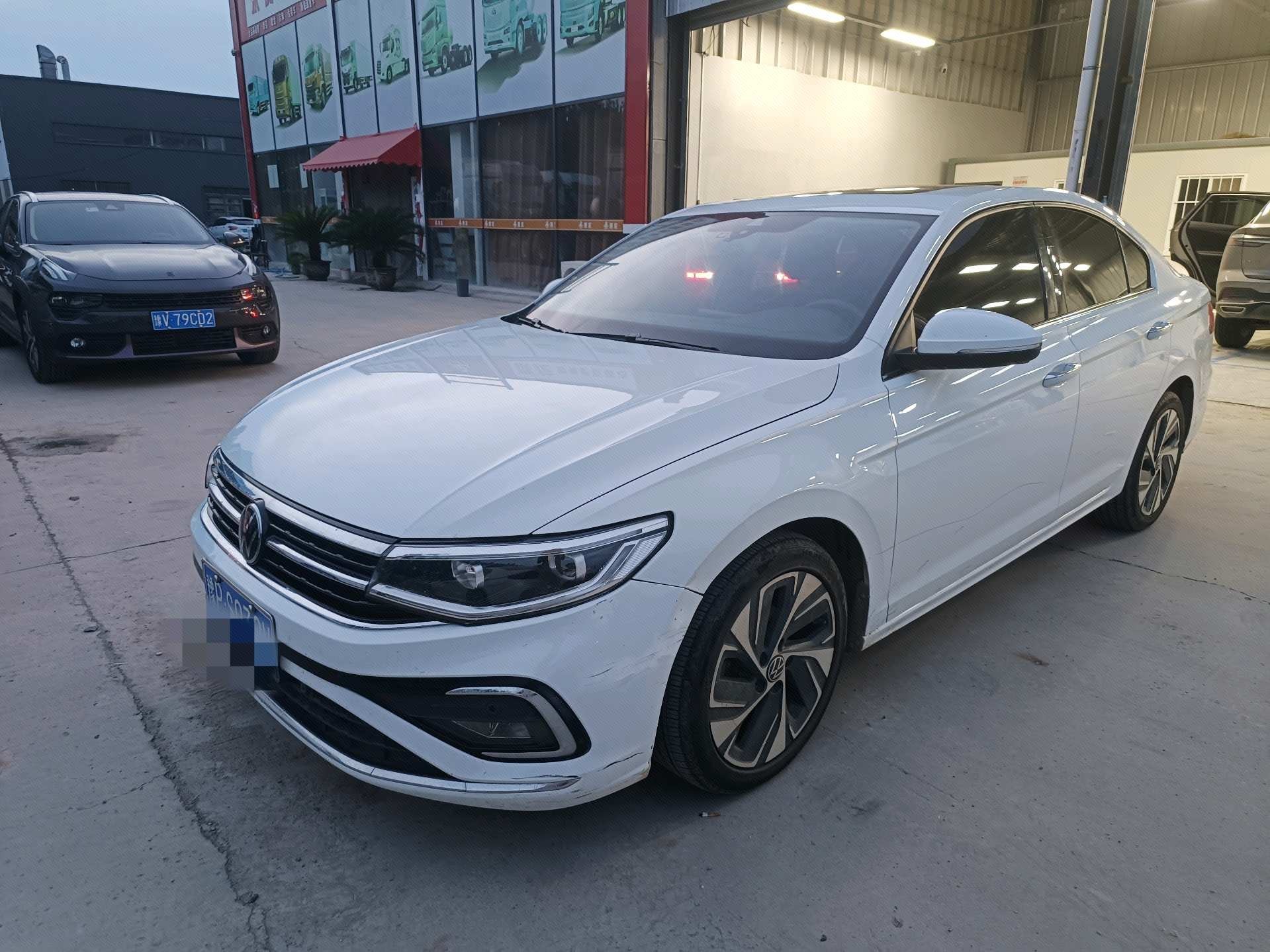 2022 2022 immagine di auto