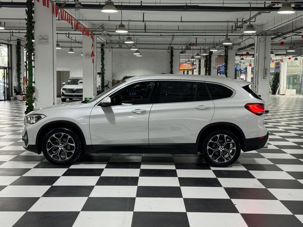 BMW X1 2020 car image #4