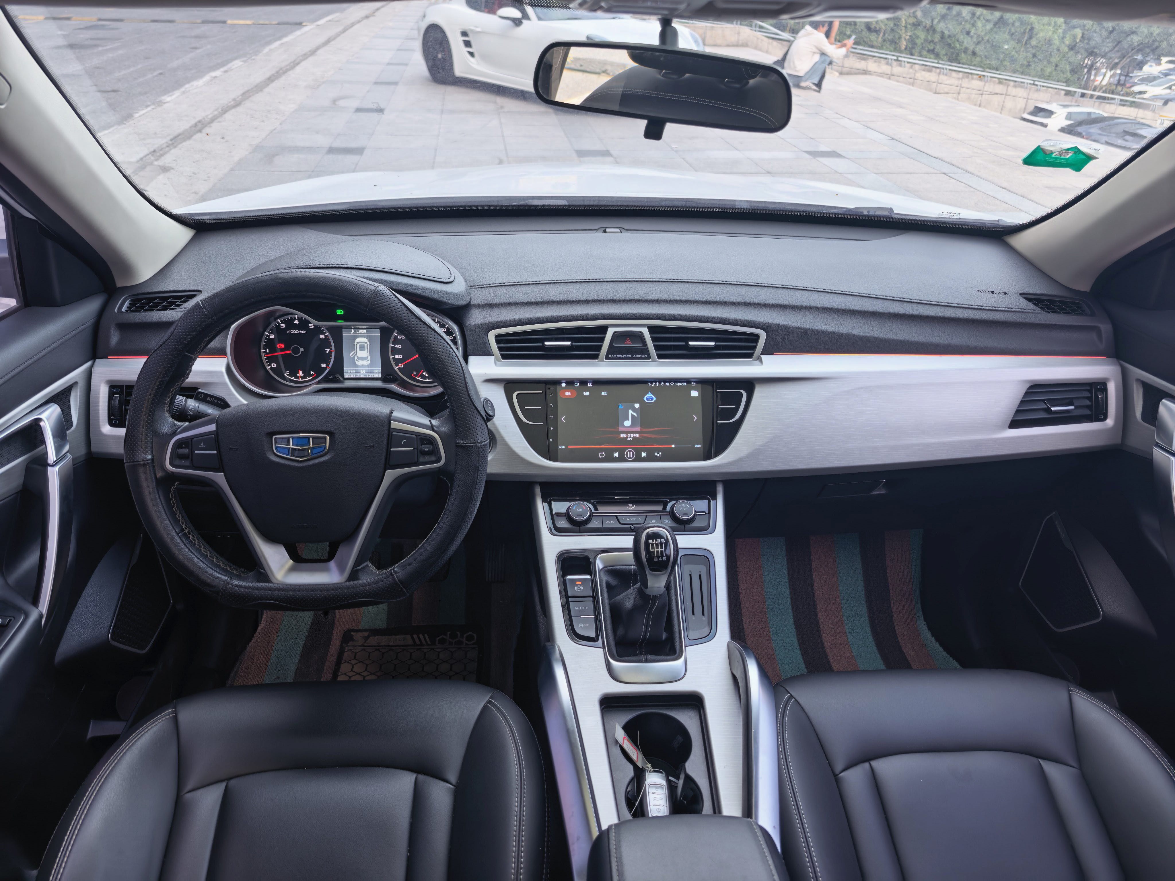 GEELY Boyue 2018 #6 GEELY Boyue 2018 immagine di auto #6