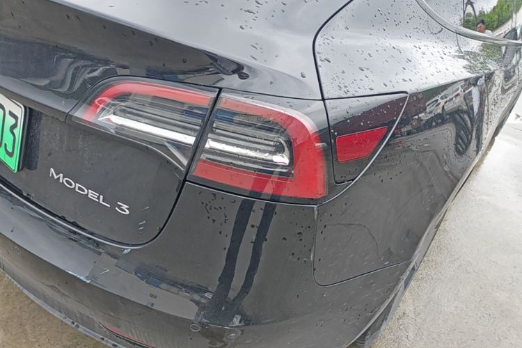 Tesla Model 3 2022 car image #8