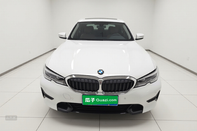 BMW 3 Series 2020 #3 BMW 3 Series 2020 car image #3