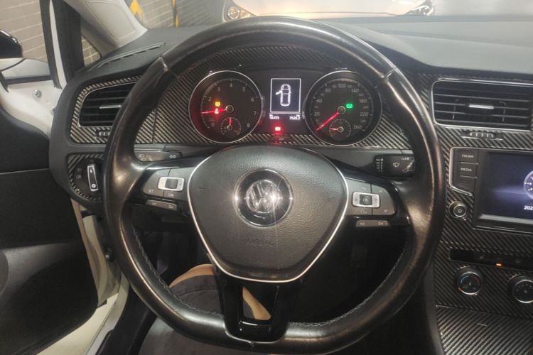 Volkswagen Golf 2017 #11 Volkswagen Golf 2017 car image #11