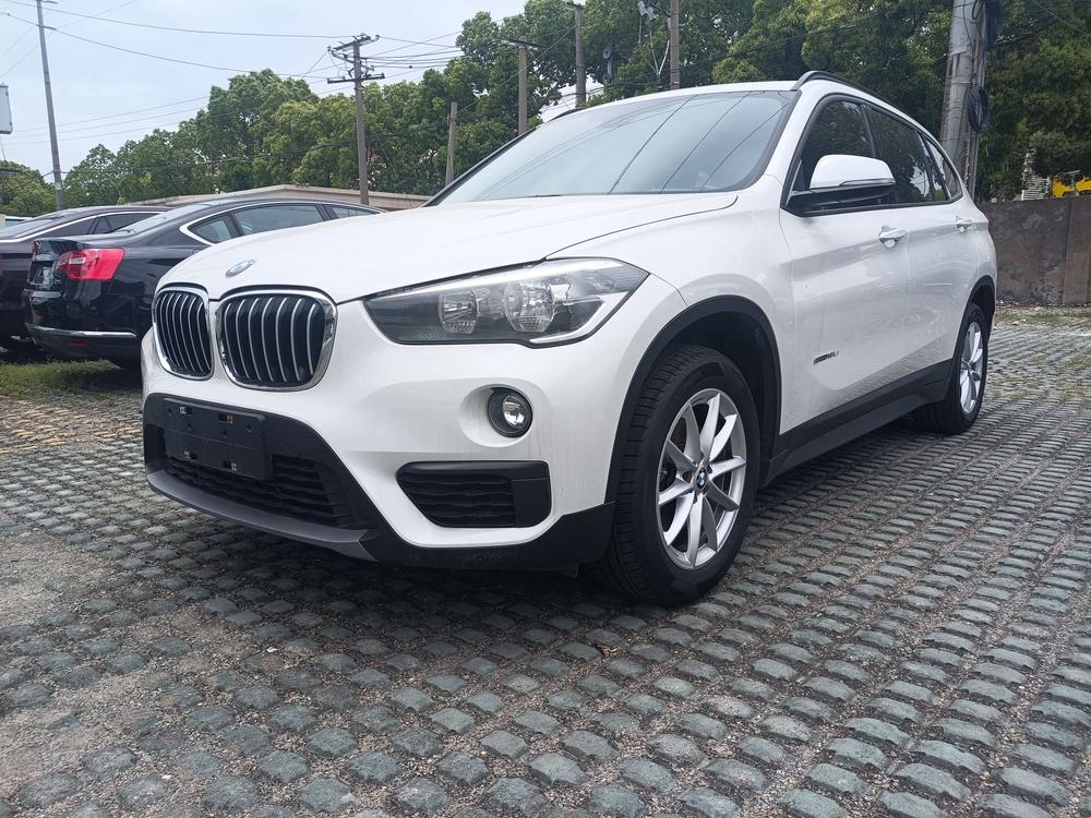 BMW X1 2016 car image 