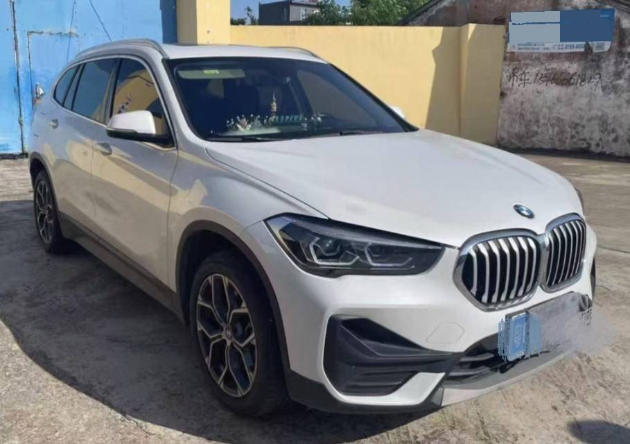 BMW X1 2022 #2 BMW X1 2022 car image #2
