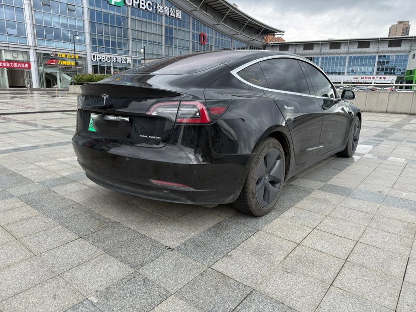 Tesla Model 3 (Imported) 2019 car image #9
