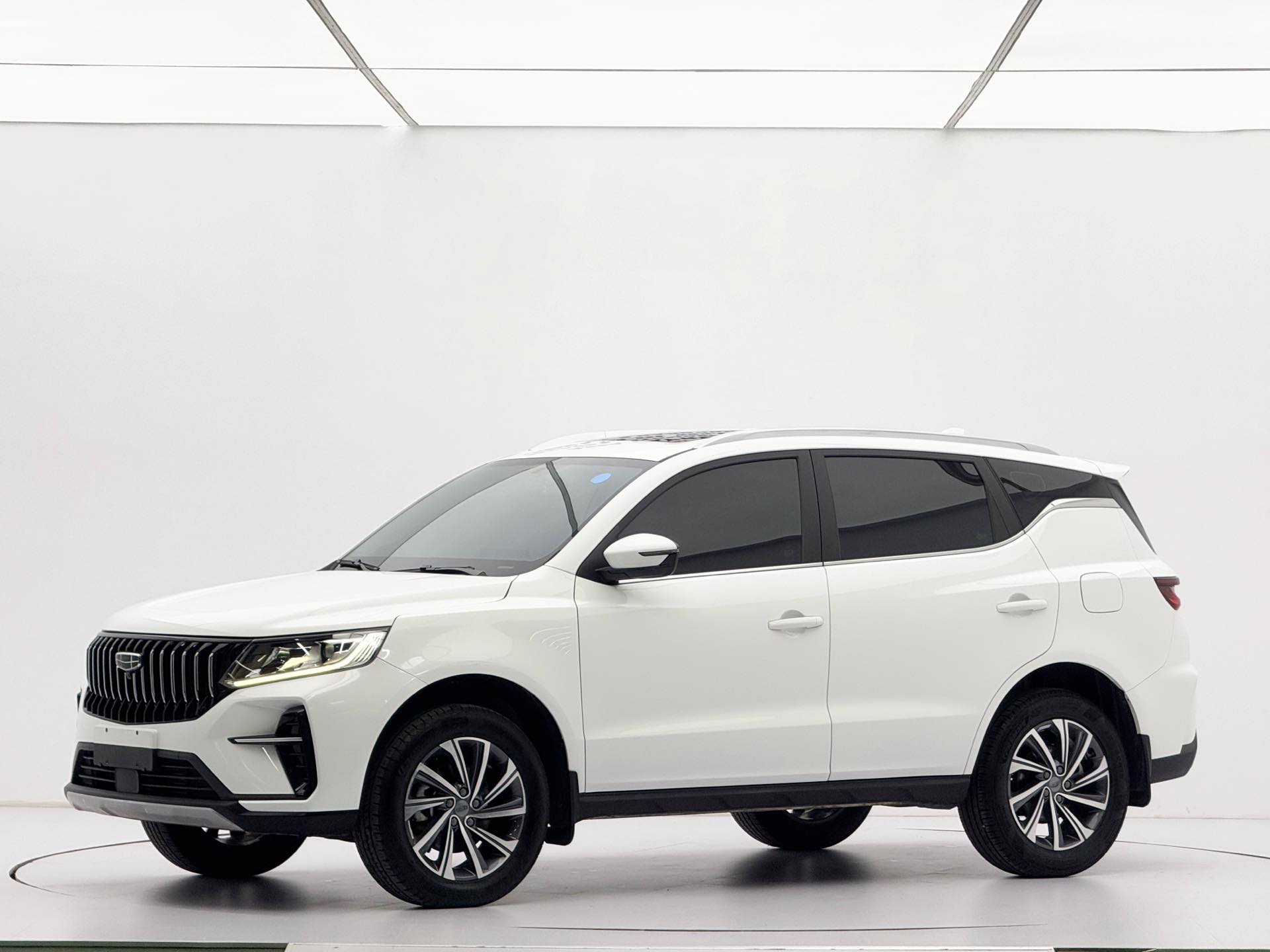 GEELY Vision X6 2022 car image 