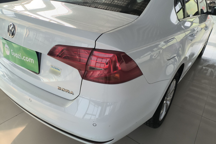 Volkswagen Bora 2021 صورة سيارة #8