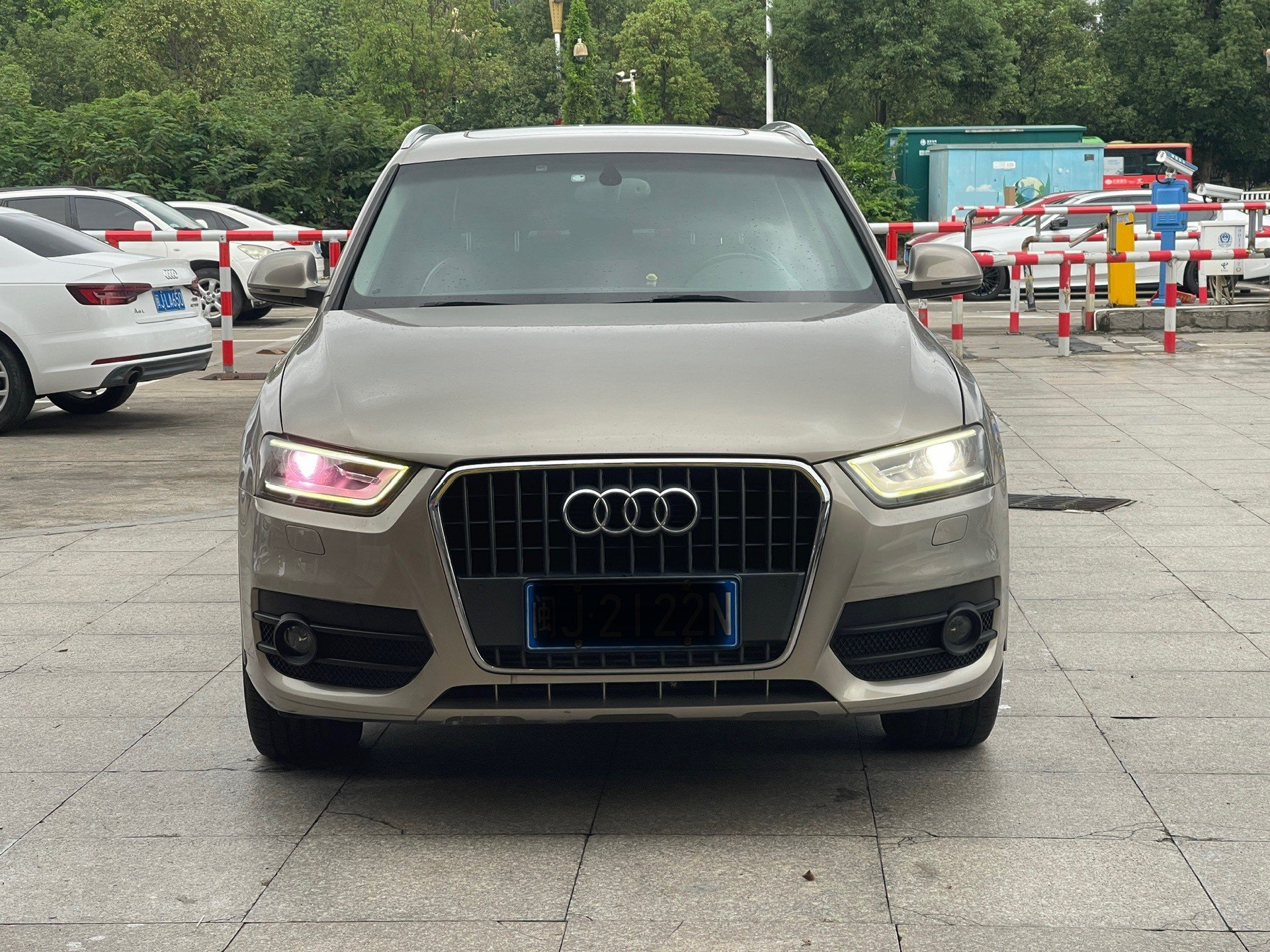 Audi Q3 2014 #7 Audi Q3 2014 car image #7