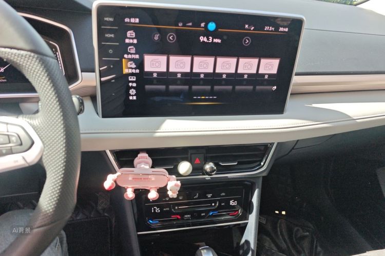 Volkswagen Tharu 2024 imagem de carro #15