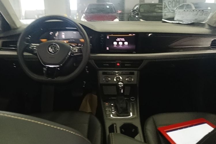 Volkswagen Lavida 2021 car image #10