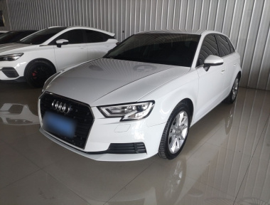 Audi A3 2018 immagine di auto 