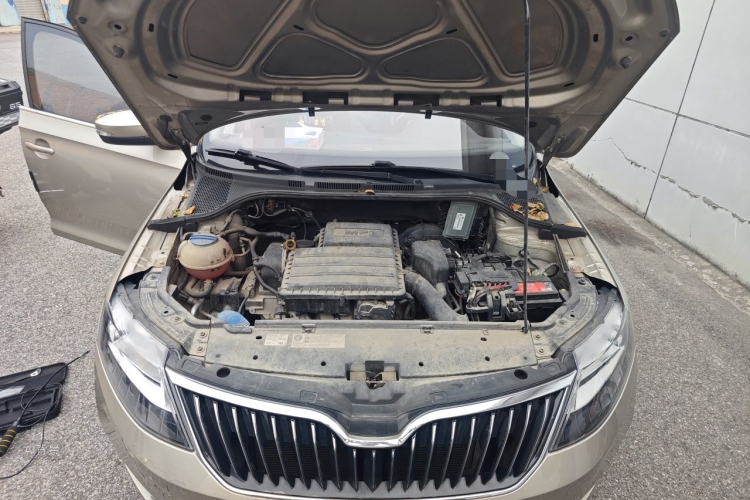 Skoda Rapid 2018 #22 Skoda Rapid 2018 image de voiture #22