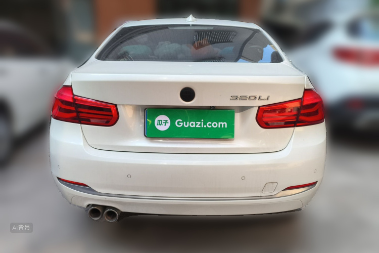 BMW 3 Series 2018 car image #6