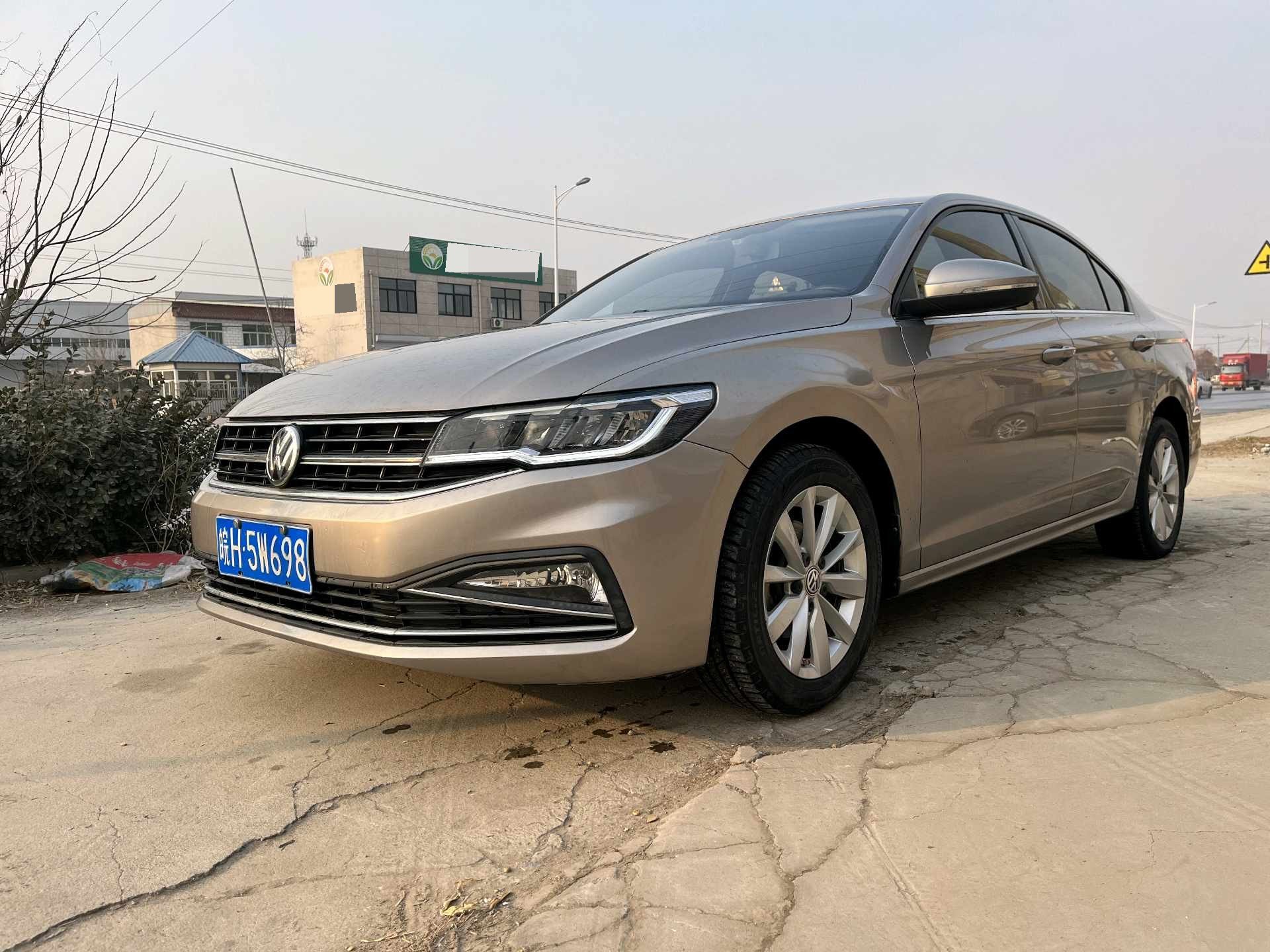 Volkswagen Bora 2019 car image 