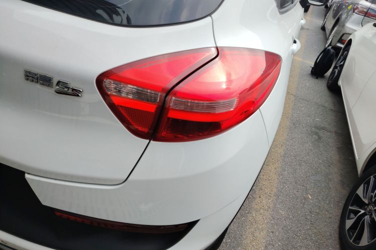 GEELY Emgrand GS 2017 imagen de coche #8