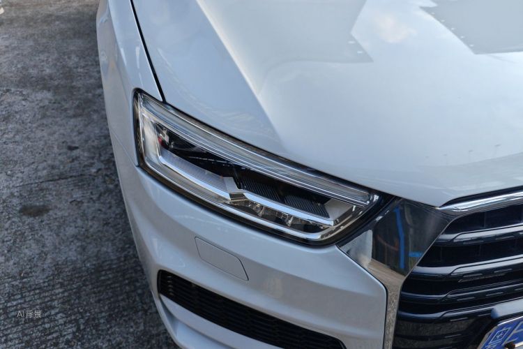 Audi Q3 2019 #8 Audi Q3 2019 car image #8